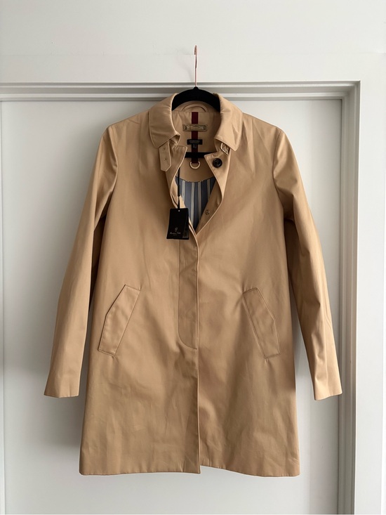 Massimo Dutti Jackets & Blazers - Massimo Dutti Beige Trench Coat - Slim Single-Breasted